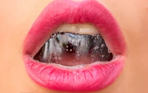 معایب استفاده از تف (توف) هنگام رابطه جنسی